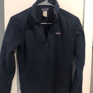 Patagonia navy pullover